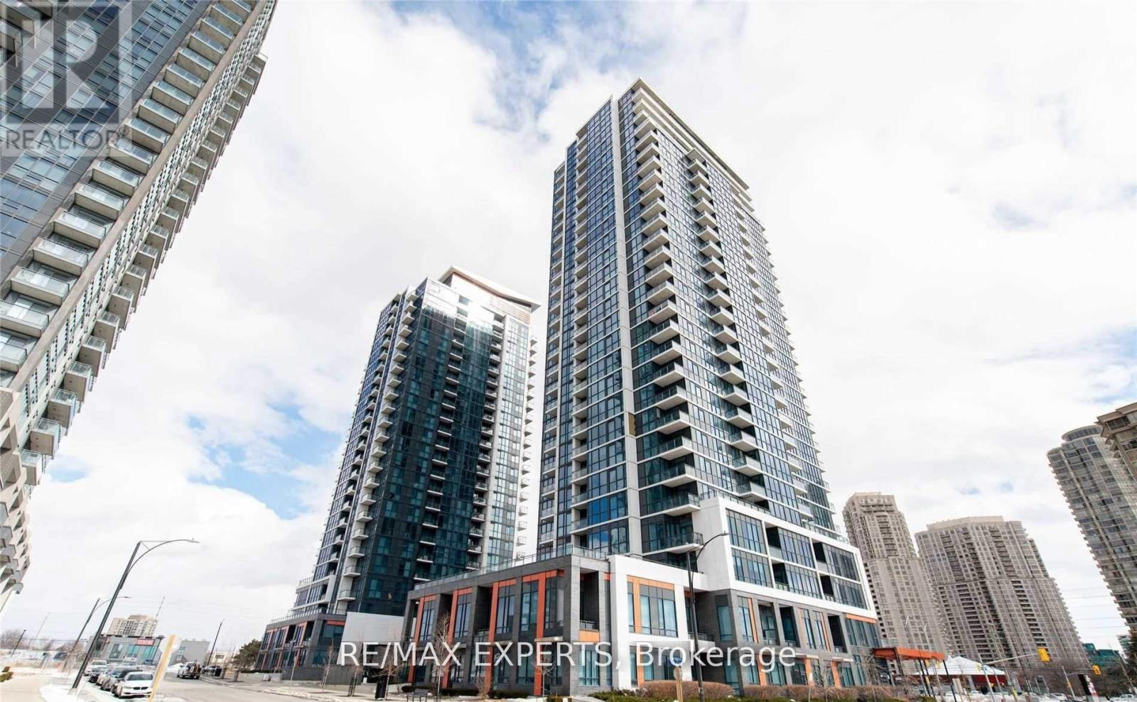 504 - 55 Eglinton Avenue W, Mississauga, Ontario  L5R 0E4 - Photo 1 - W12379328