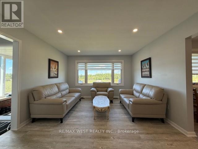 68 Declair Road, Tweed, Ontario  K0K 2K0 - Photo 12 - X12378959