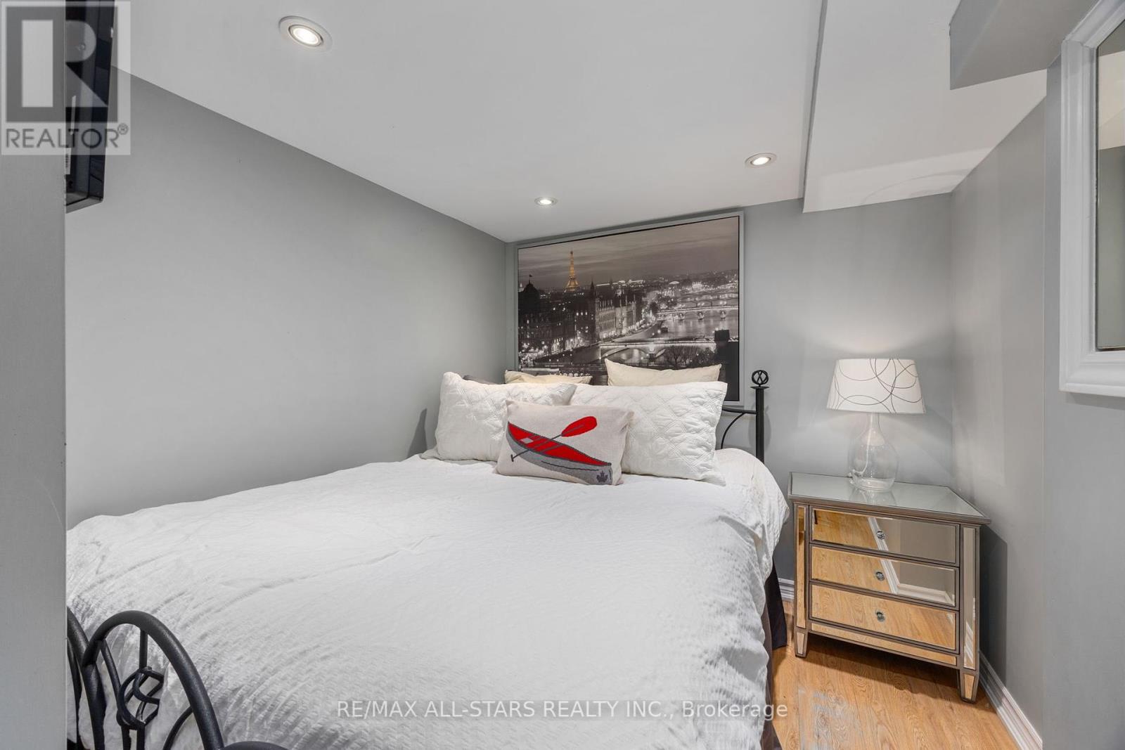 10 Sufi Crescent, Toronto, Ontario  M4A 2X3 - Photo 33 - C12379878