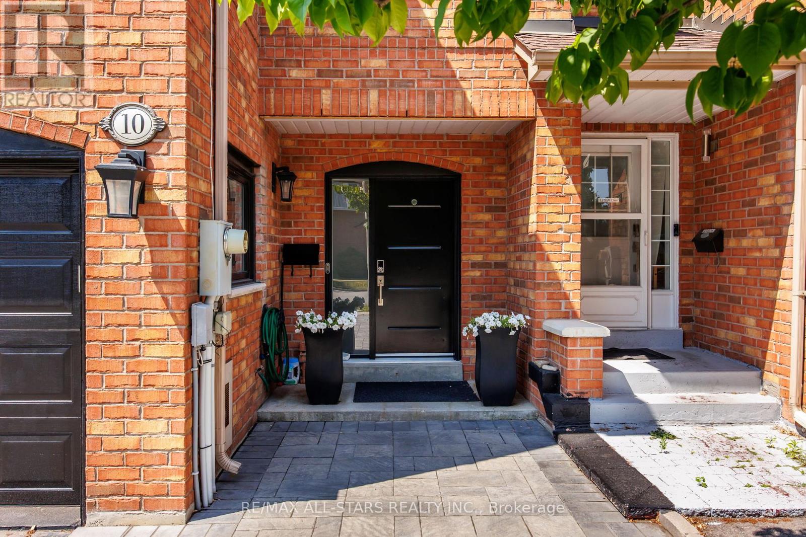 10 Sufi Crescent, Toronto, Ontario  M4A 2X3 - Photo 43 - C12379878