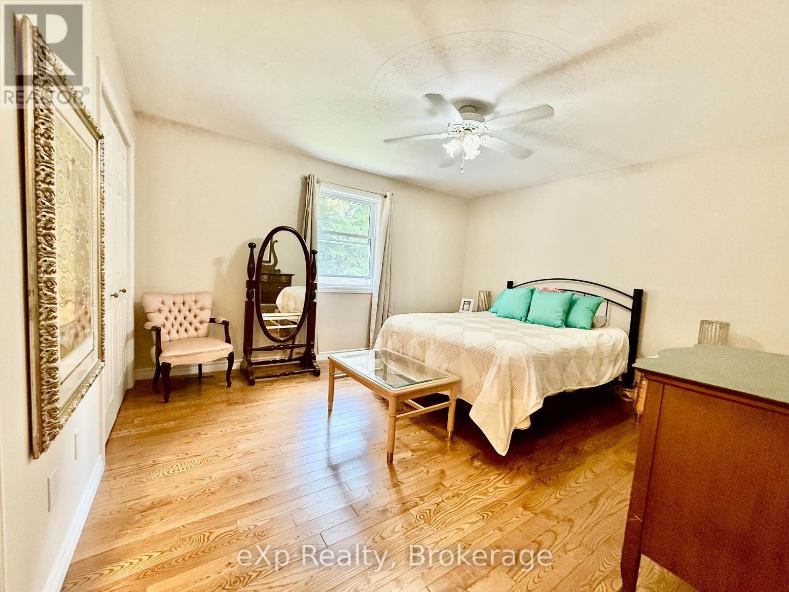 308 Mary Street, Brockton, Ontario  N0G 2V0 - Photo 17 - X12379977