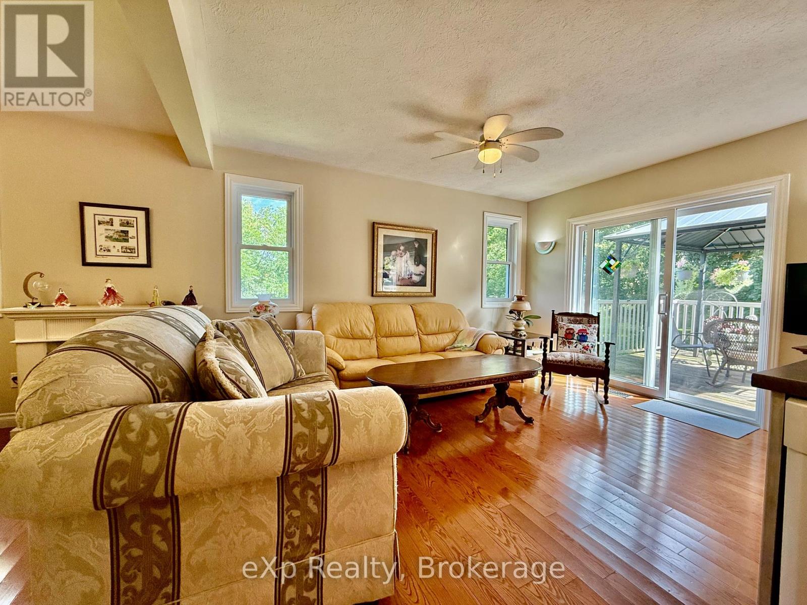 308 Mary Street, Brockton, Ontario  N0G 2V0 - Photo 9 - X12379977