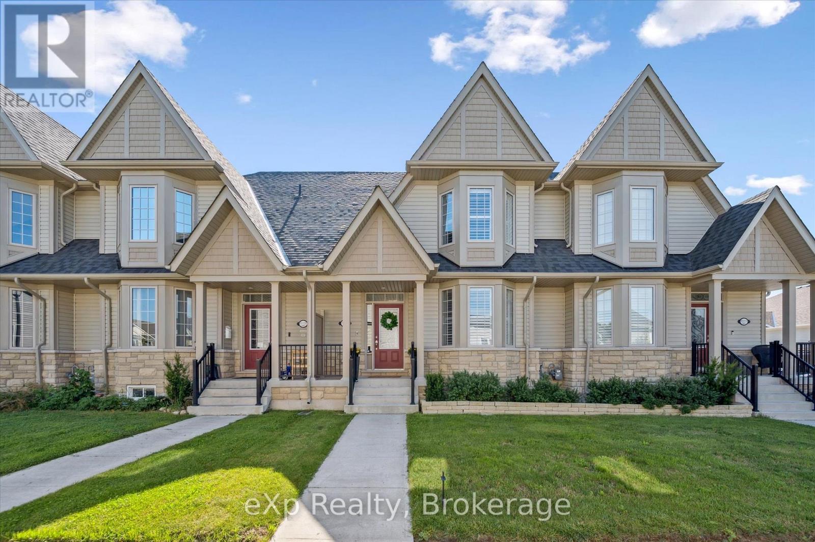 2 - 45 ELLIOT AVENUE E, Centre Wellington, Ontario