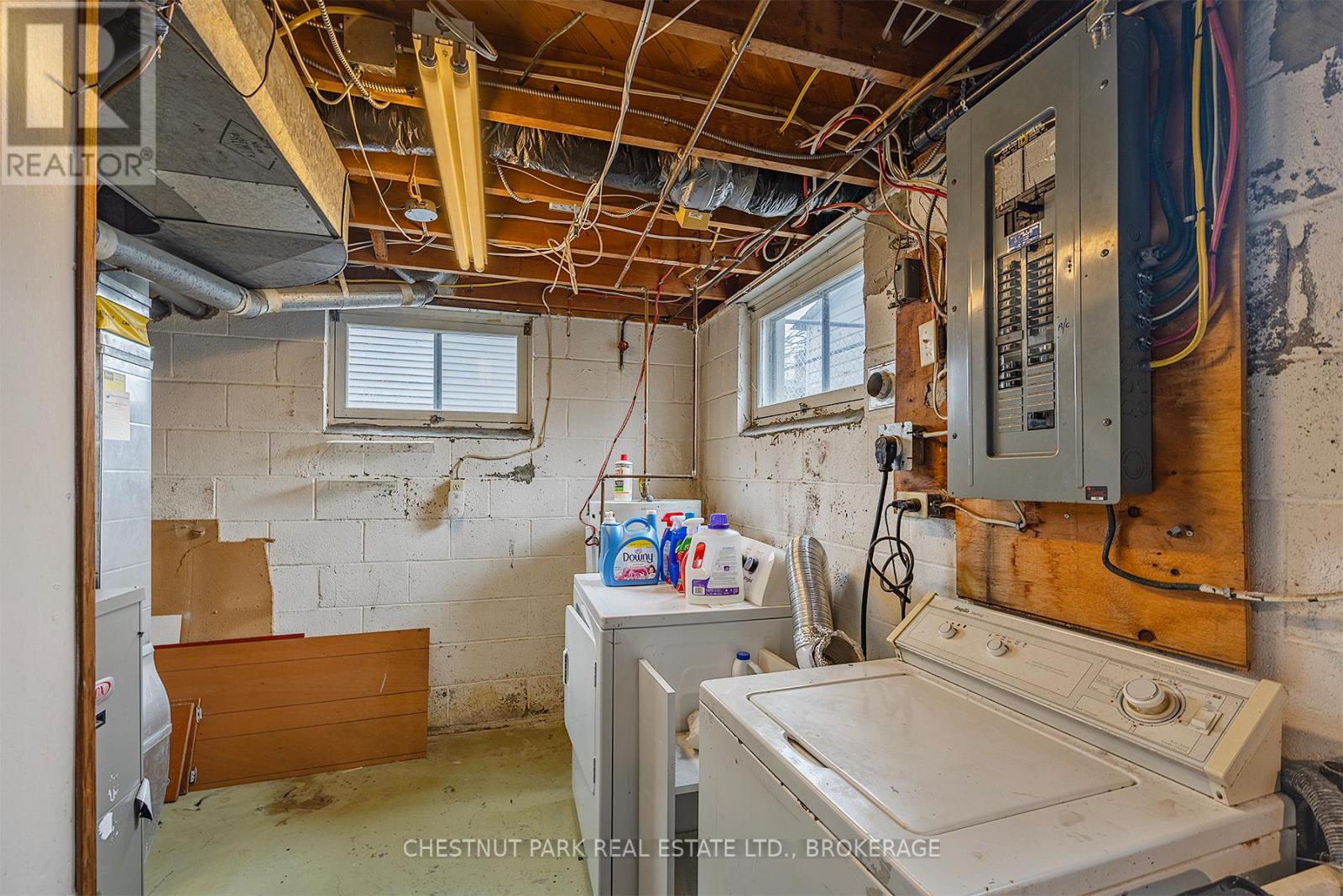 87-89 Hatter Street, Kingston, Ontario  K7M 2L6 - Photo 20 - X12380062