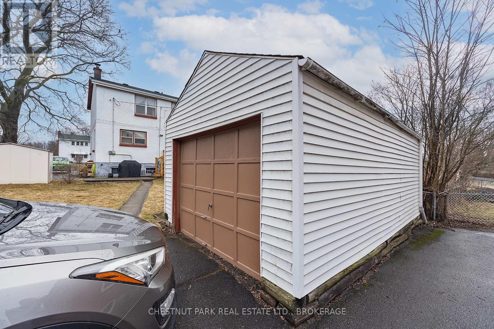 87-89 Hatter Street, Kingston, Ontario  K7M 2L6 - Photo 5 - X12380062