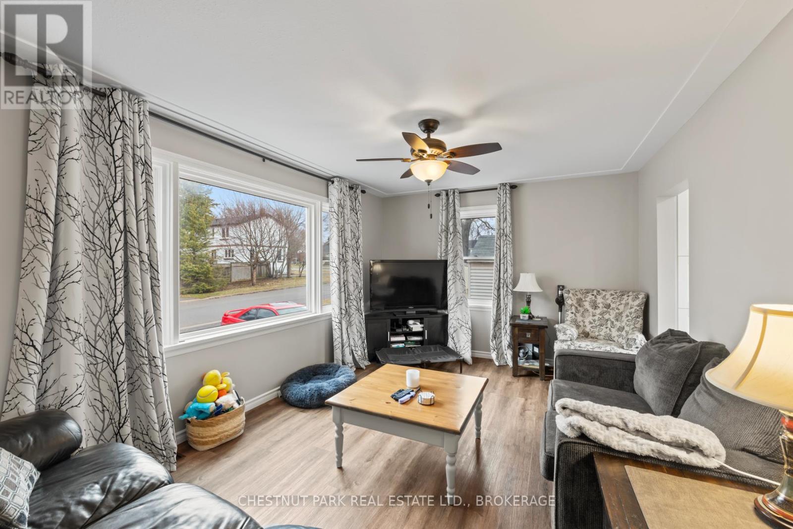 87-89 Hatter Street, Kingston, Ontario  K7M 2L6 - Photo 6 - X12380062