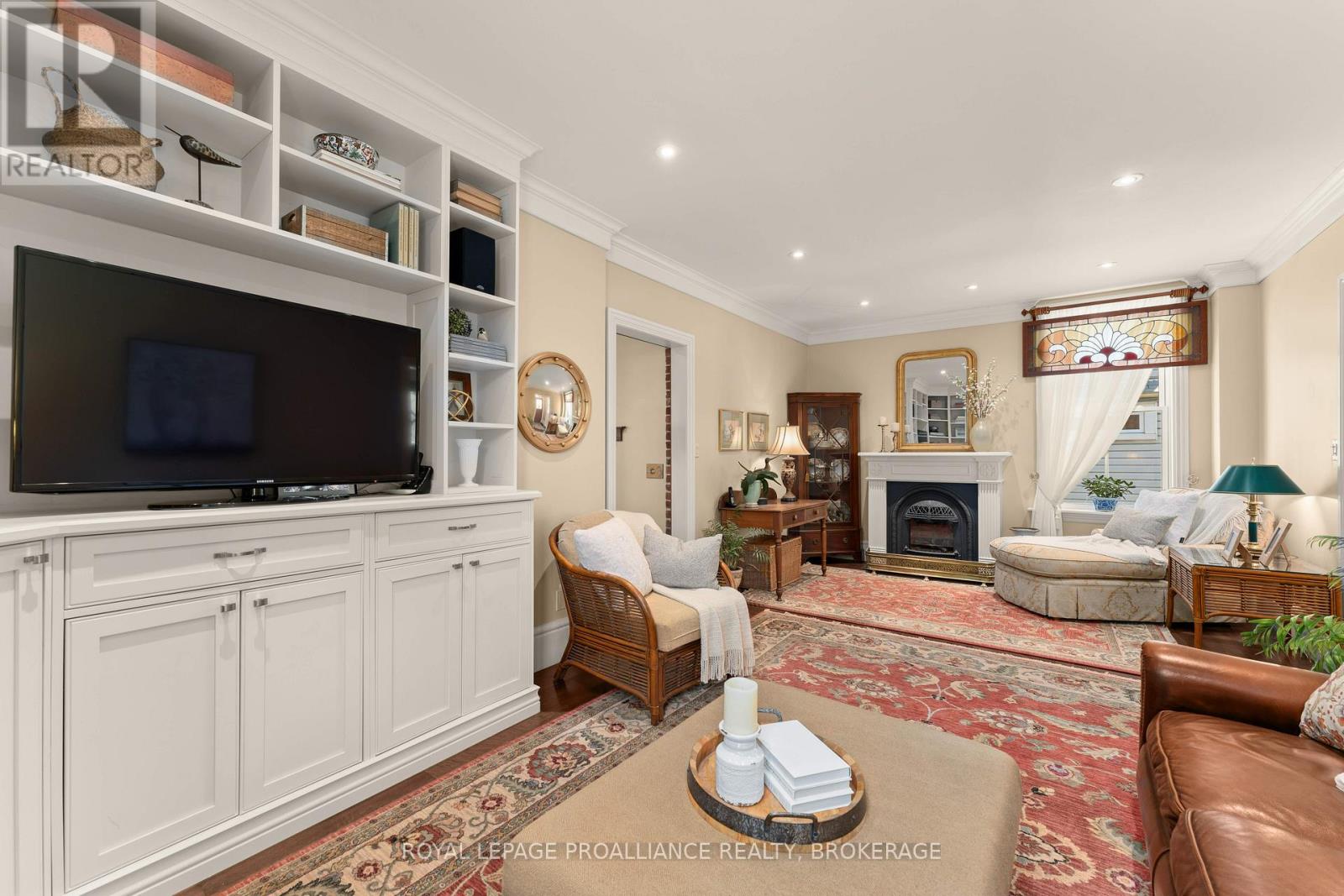 114 King Street W, Gananoque, Ontario  K7G 2G3 - Photo 15 - X12380081