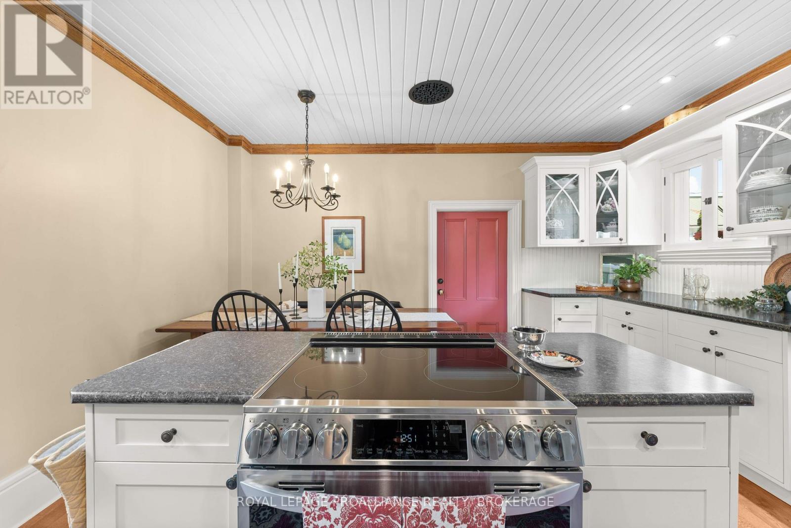 114 King Street W, Gananoque, Ontario  K7G 2G3 - Photo 24 - X12380081