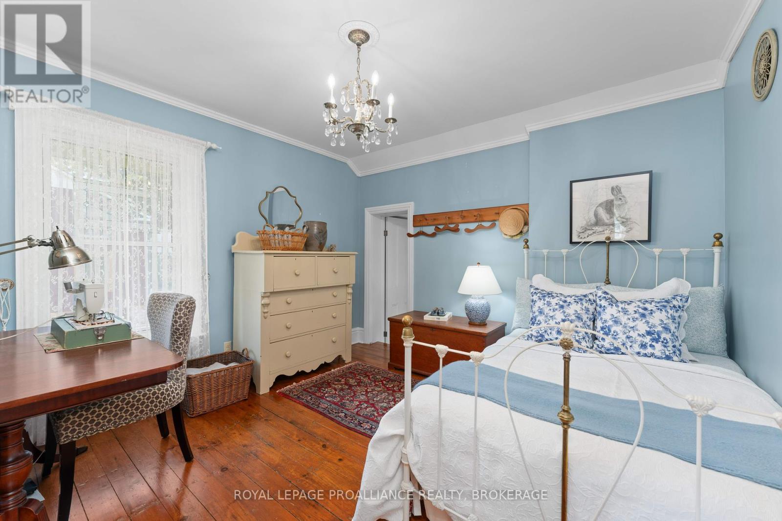 114 King Street W, Gananoque, Ontario  K7G 2G3 - Photo 29 - X12380081