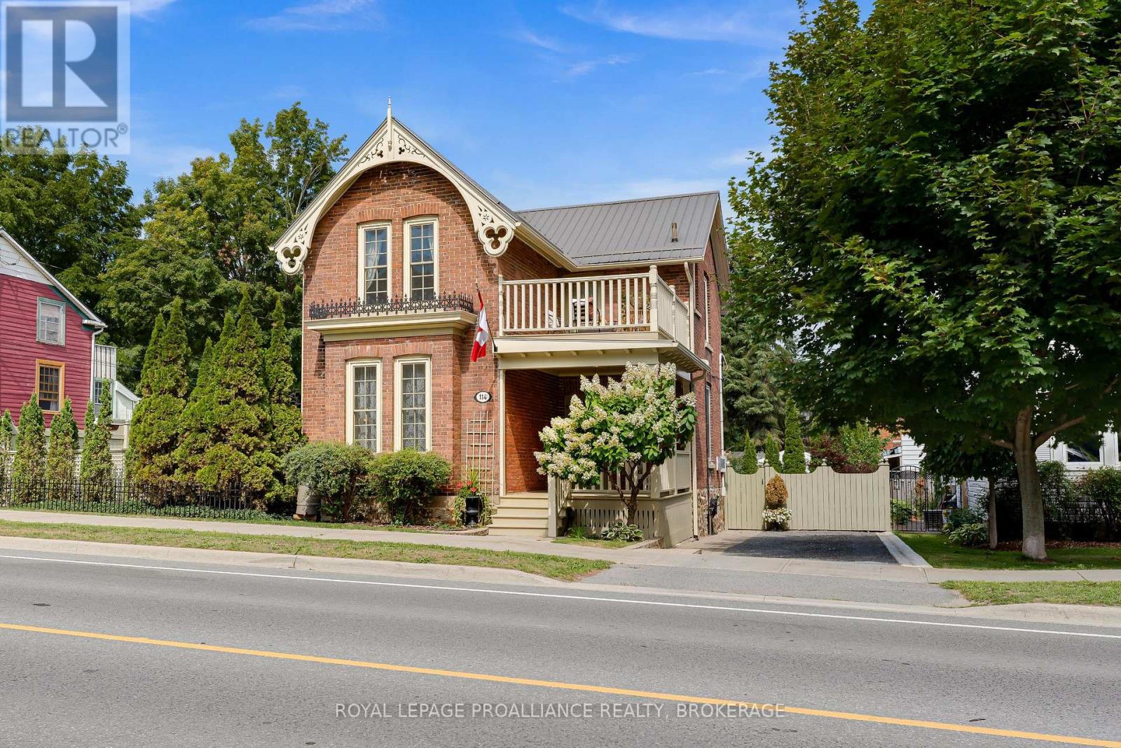 114 King Street W, Gananoque, Ontario  K7G 2G3 - Photo 4 - X12380081