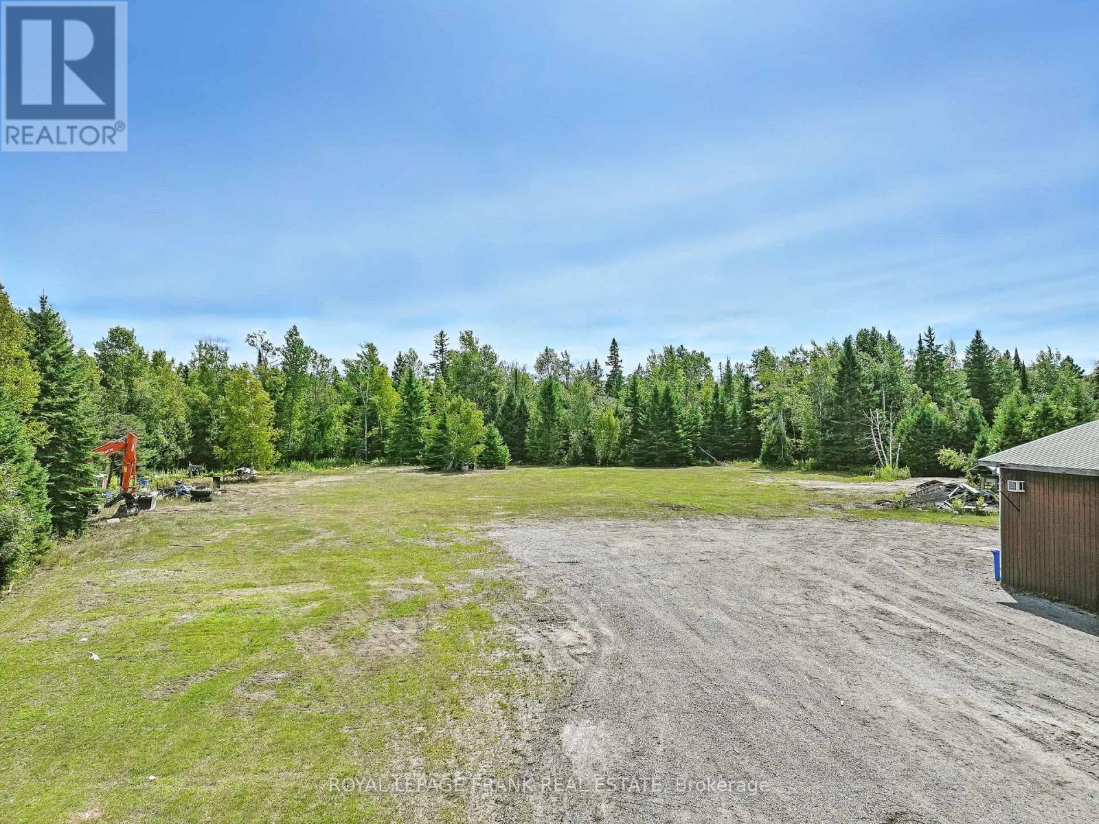 274 Highway 35, Kawartha Lakes (Manvers), Ontario  L0B 1K0 - Photo 12 - X12380146