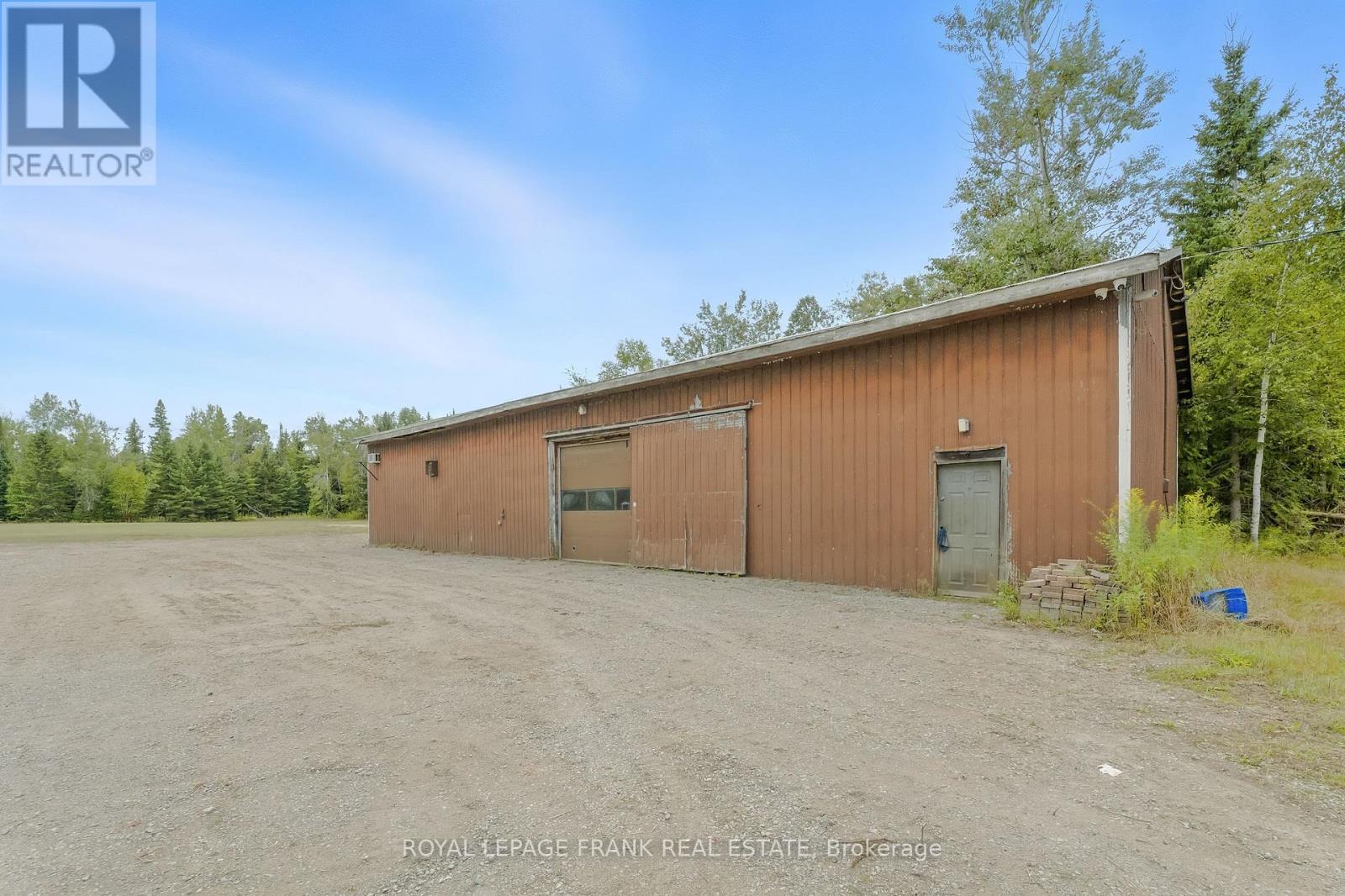 274 Highway 35, Kawartha Lakes (Manvers), Ontario  L0B 1K0 - Photo 15 - X12380146
