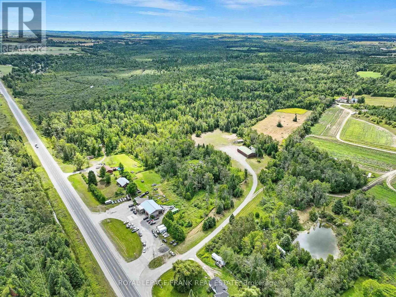 274 Highway 35, Kawartha Lakes (Manvers), Ontario  L0B 1K0 - Photo 7 - X12380146