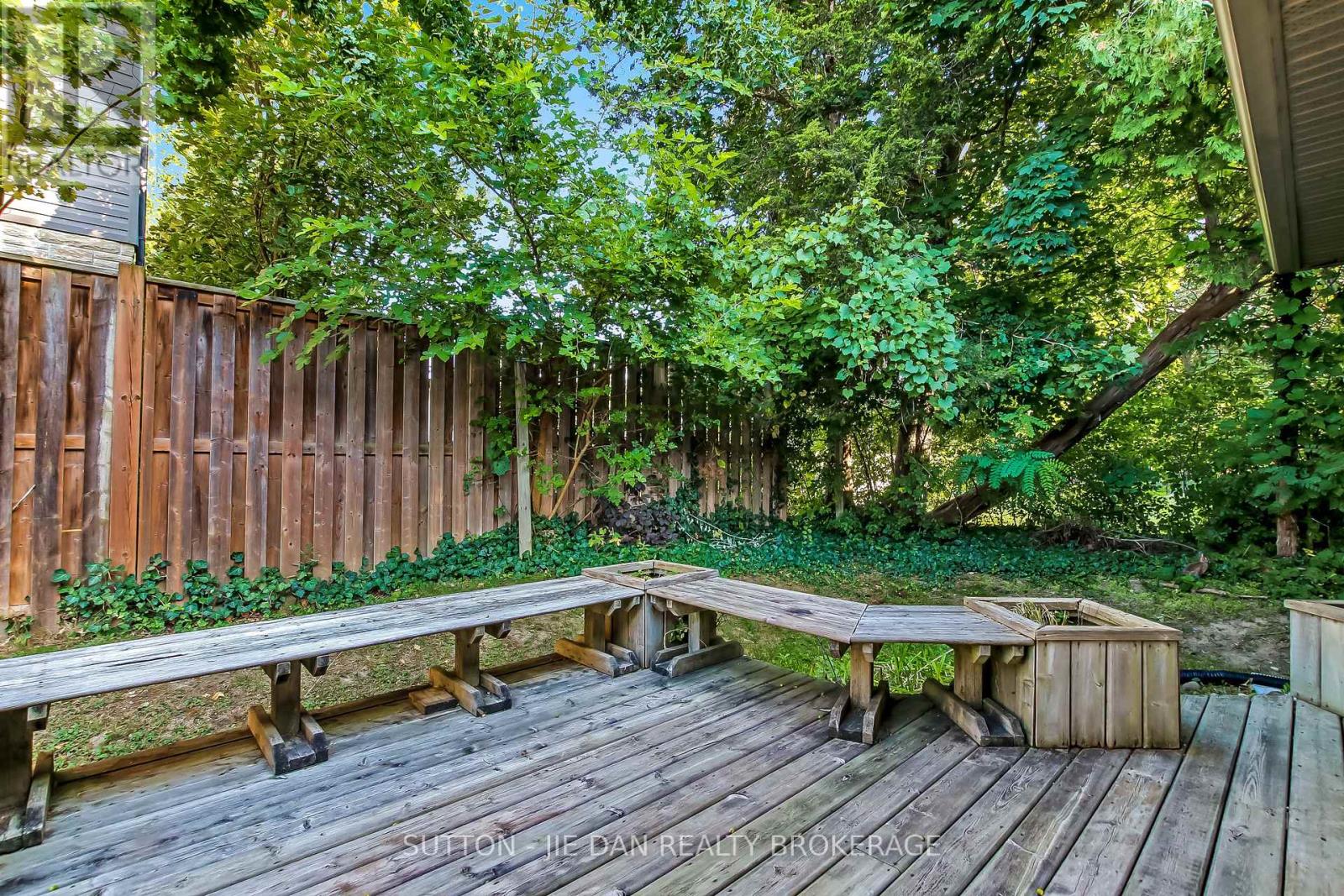 Property at 23 - 1574 RICHMOND STREET image 2