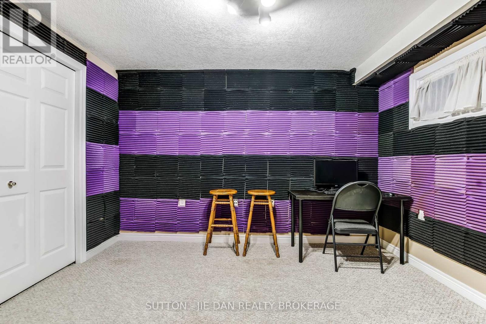 23 - 1574 Richmond Street, London North (North G), Ontario  N6G 5H7 - Photo 28 - X12379990