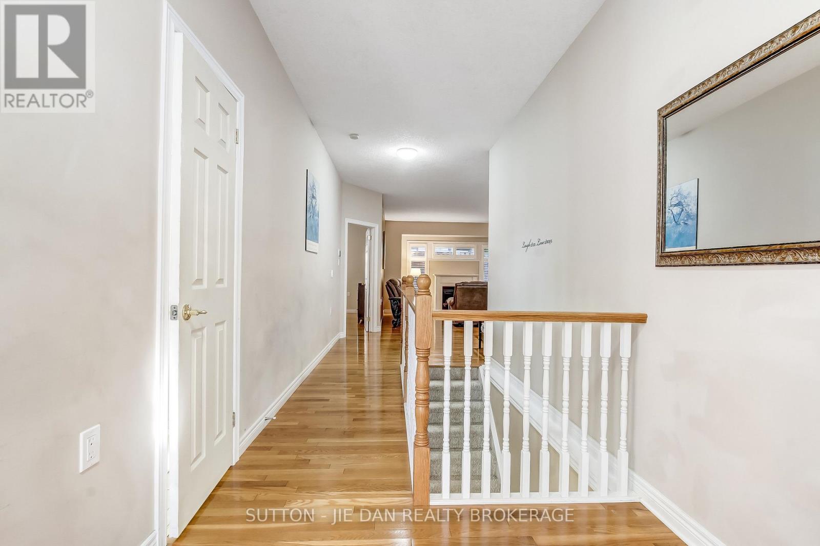 Property at 23 - 1574 RICHMOND STREET image 4