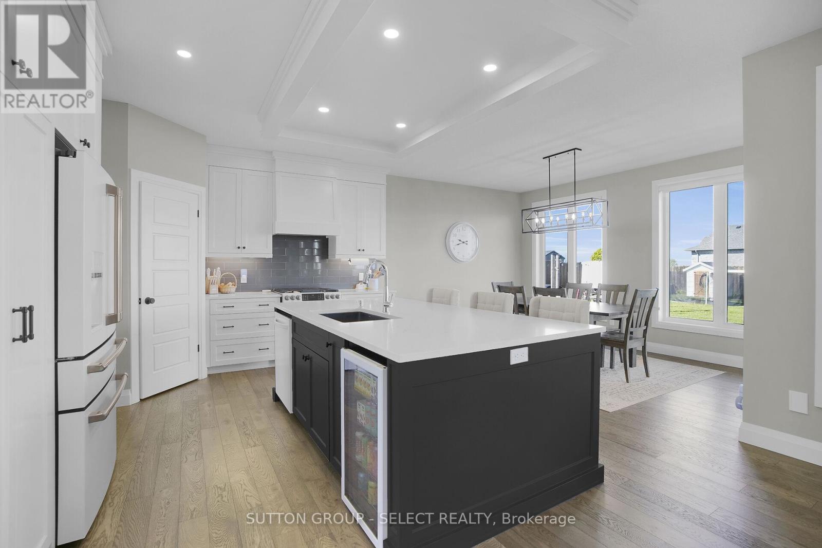 11197 Springwater Road, Malahide, Ontario  N5H 2R6 - Photo 14 - X12379991