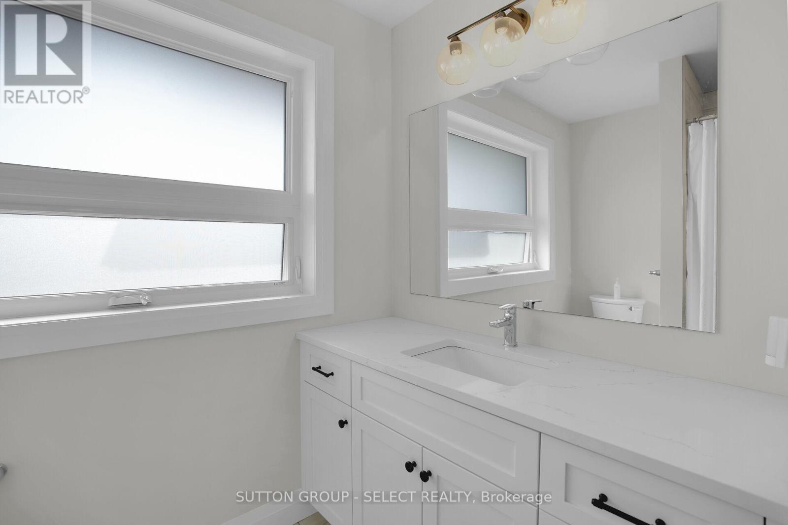 11197 Springwater Road, Malahide, Ontario  N5H 2R6 - Photo 40 - X12379991