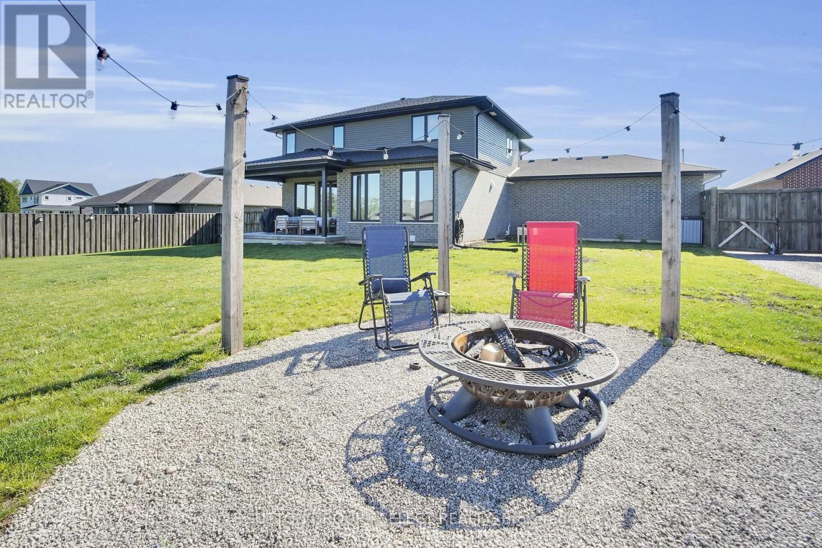 11197 Springwater Road, Malahide, Ontario  N5H 2R6 - Photo 48 - X12379991