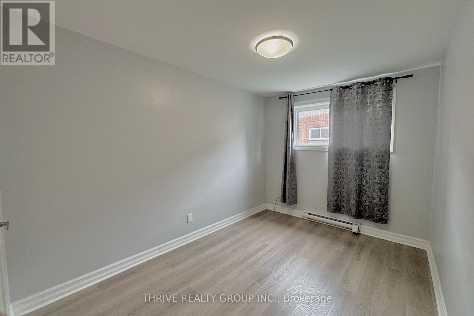 5 - 100 King Edward Avenue, London South, Ontario  N5Z 3T1 - Photo 9 - X12380025