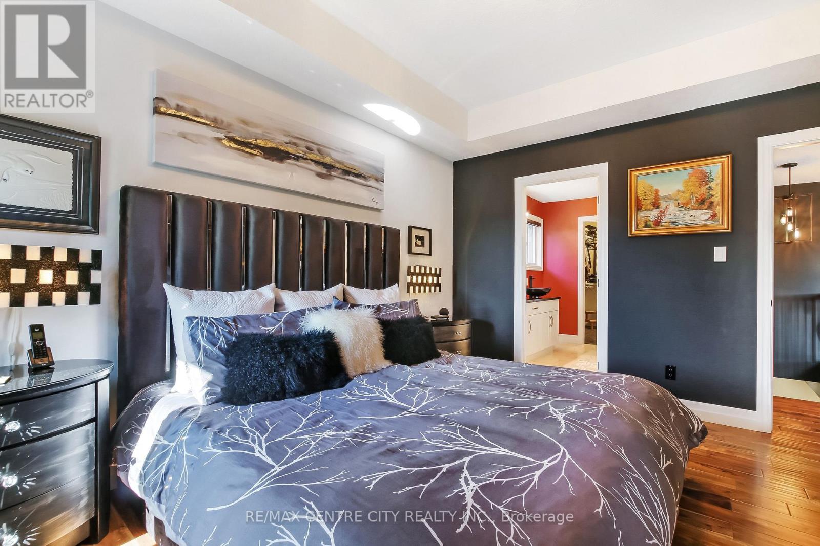 22 Oakmont Street, St. Thomas, Ontario  N5R 0G3 - Photo 23 - X12380051
