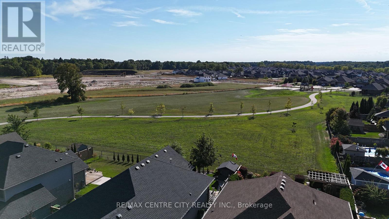 22 Oakmont Street, St. Thomas, Ontario  N5R 0G3 - Photo 43 - X12380051