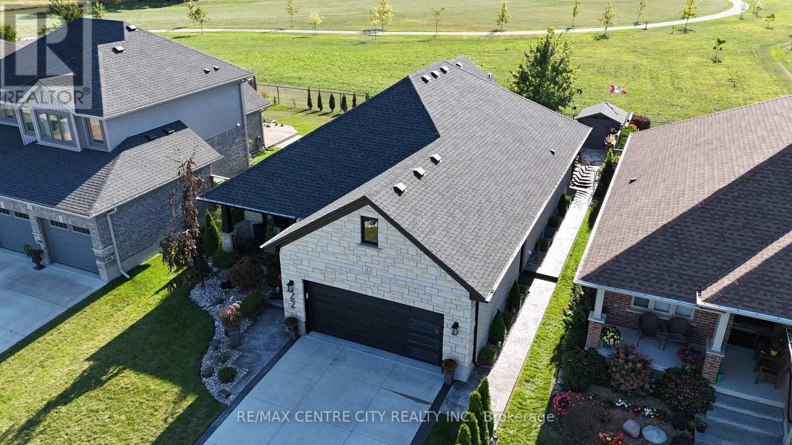 22 Oakmont Street, St. Thomas, Ontario  N5R 0G3 - Photo 45 - X12380051