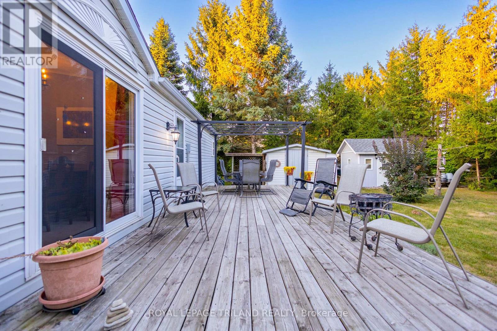 14 Dominican Lane, Bluewater, Ontario  N0M 1N0 - Photo 14 - X12380066