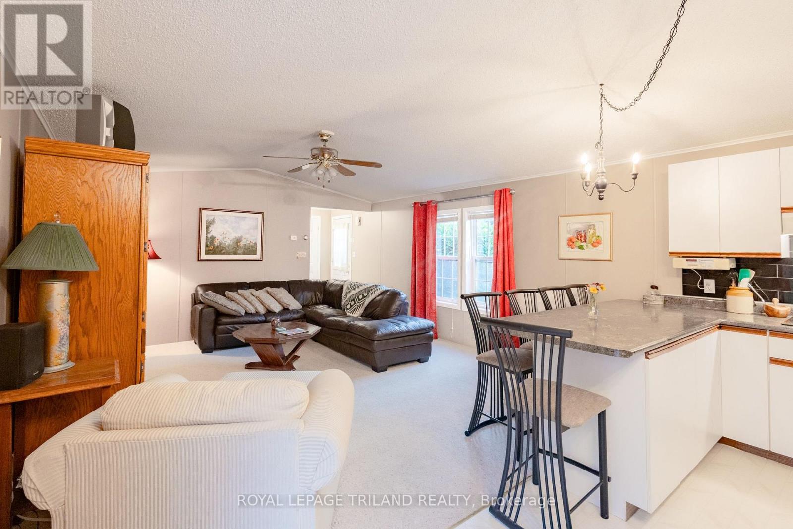14 Dominican Lane, Bluewater, Ontario  N0M 1N0 - Photo 16 - X12380066