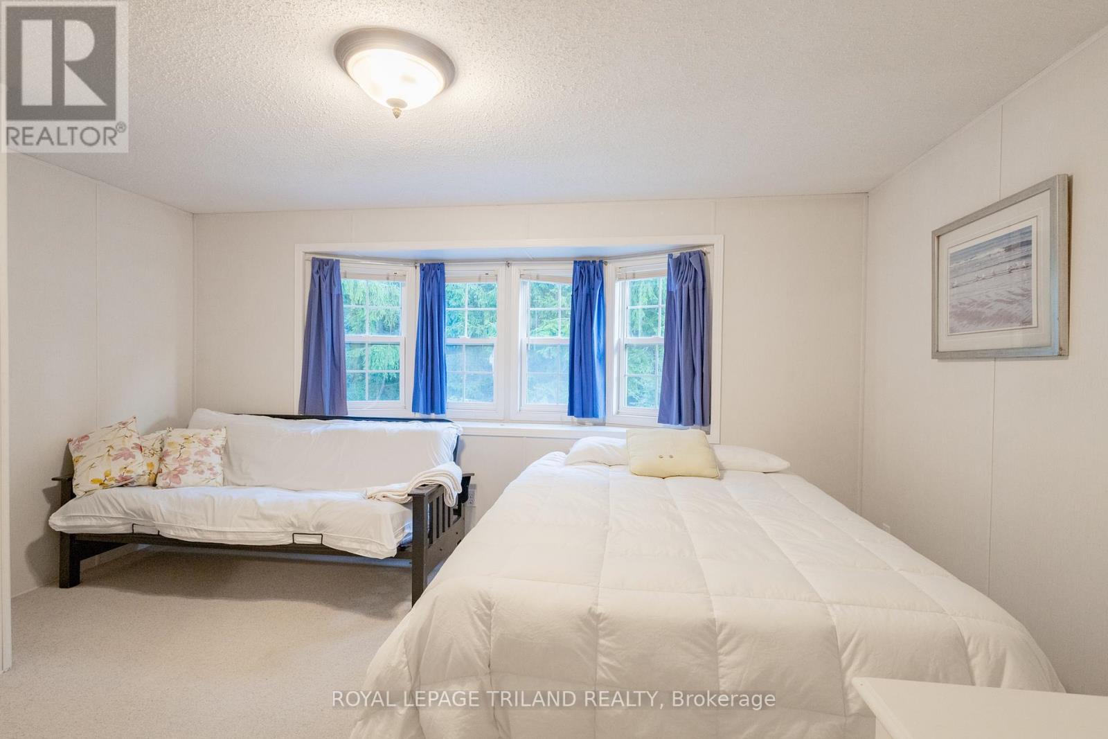 14 Dominican Lane, Bluewater, Ontario  N0M 1N0 - Photo 28 - X12380066