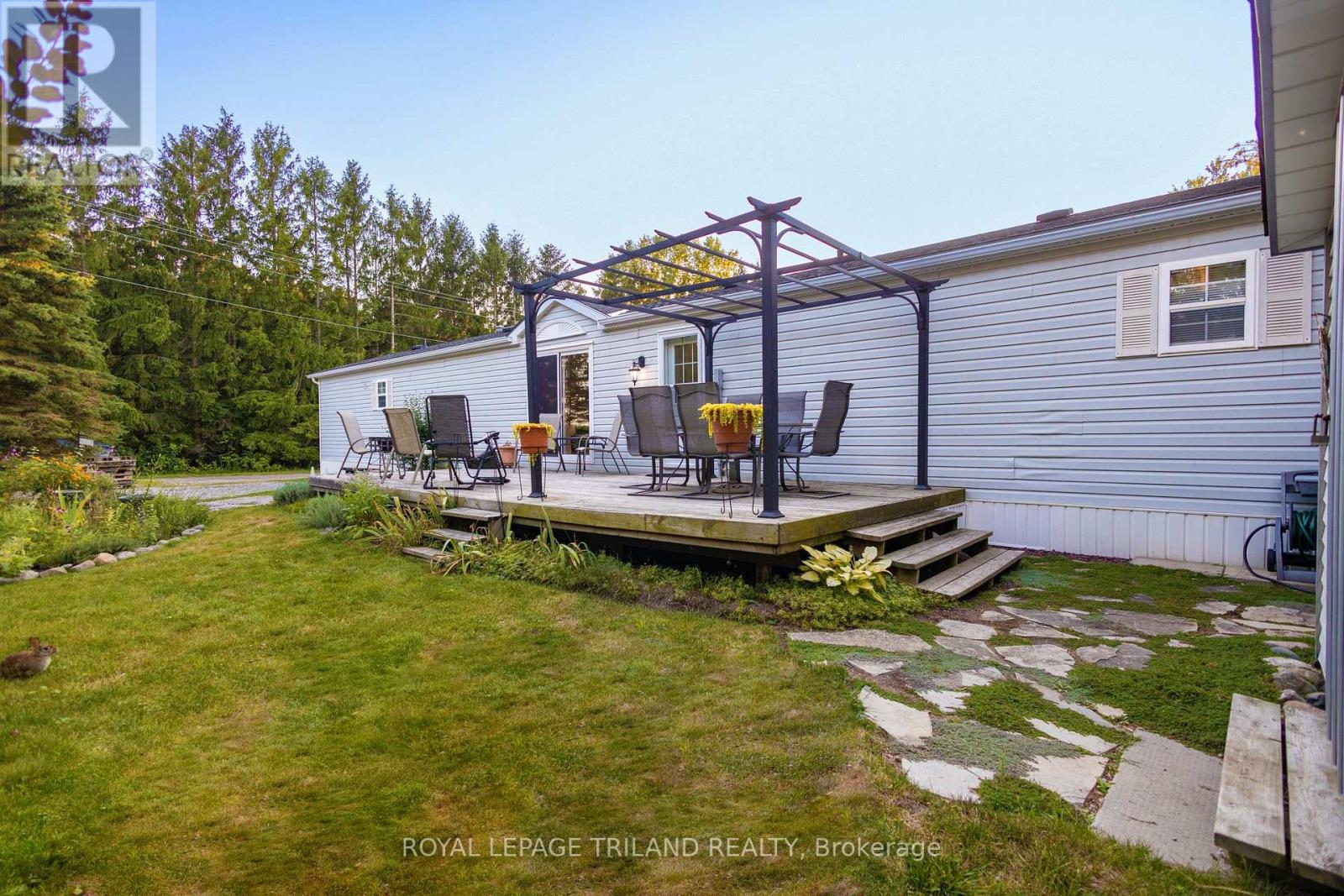 14 Dominican Lane, Bluewater, Ontario  N0M 1N0 - Photo 3 - X12380066