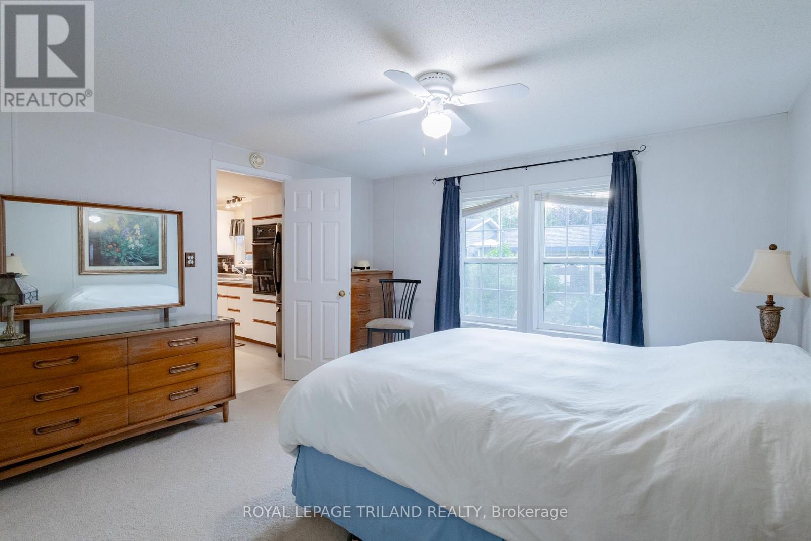 14 Dominican Lane, Bluewater, Ontario  N0M 1N0 - Photo 30 - X12380066