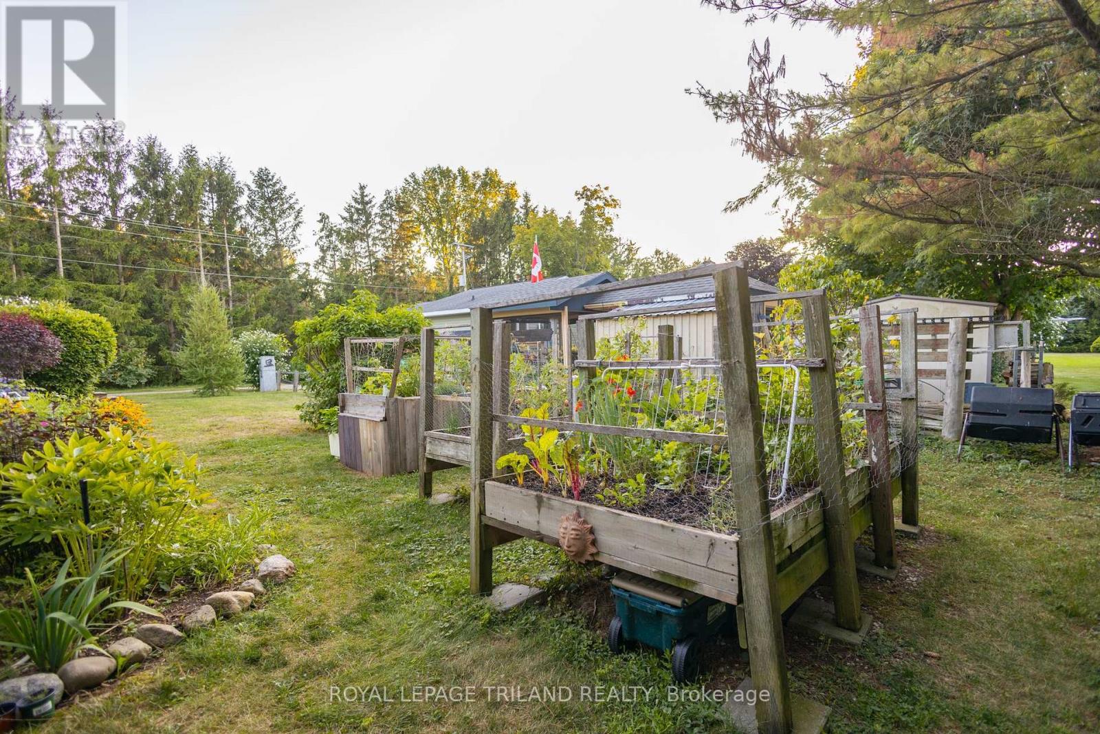 14 Dominican Lane, Bluewater, Ontario  N0M 1N0 - Photo 45 - X12380066