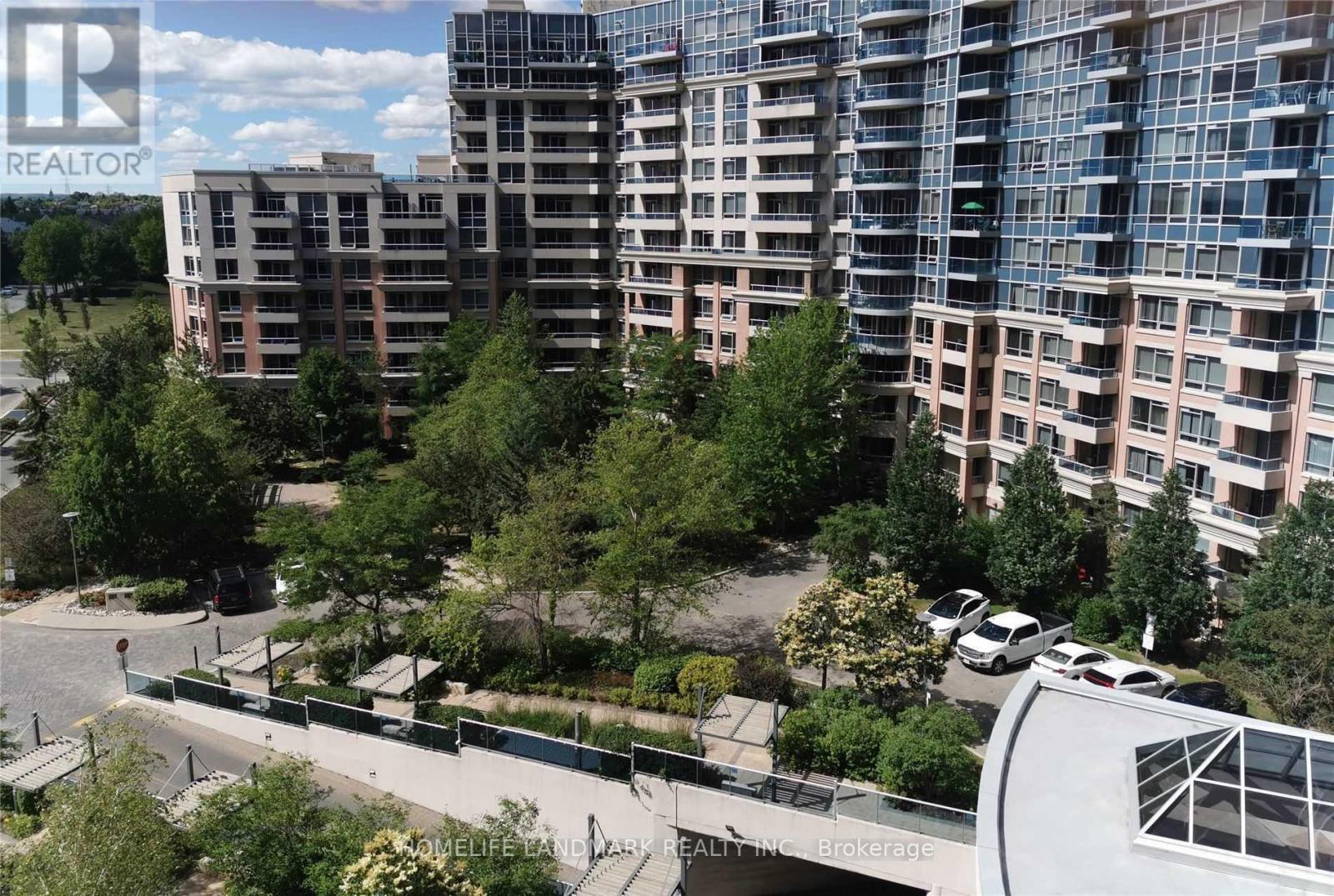 952 - 23 Cox Boulevard, Markham, Ontario  L3R 4G1 - Photo 1 - N12379913
