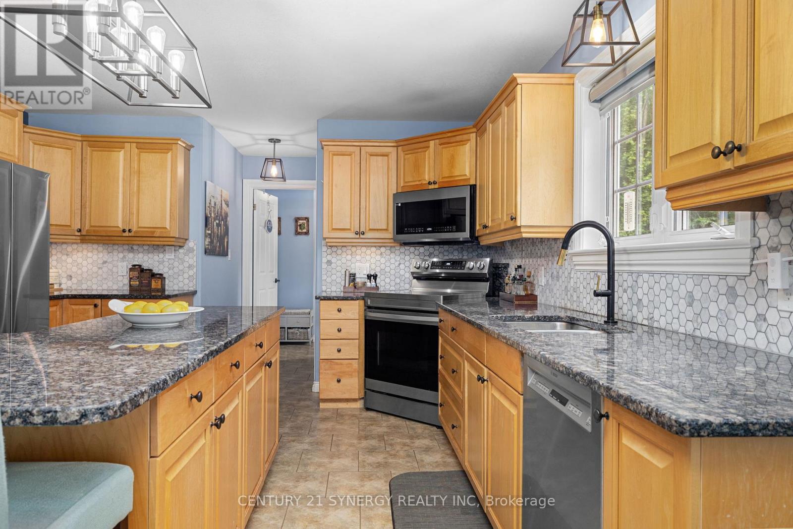 4621 Haggarts Side Road, Elizabethtown-Kitley, Ontario  K6T 1A5 - Photo 14 - X12380091