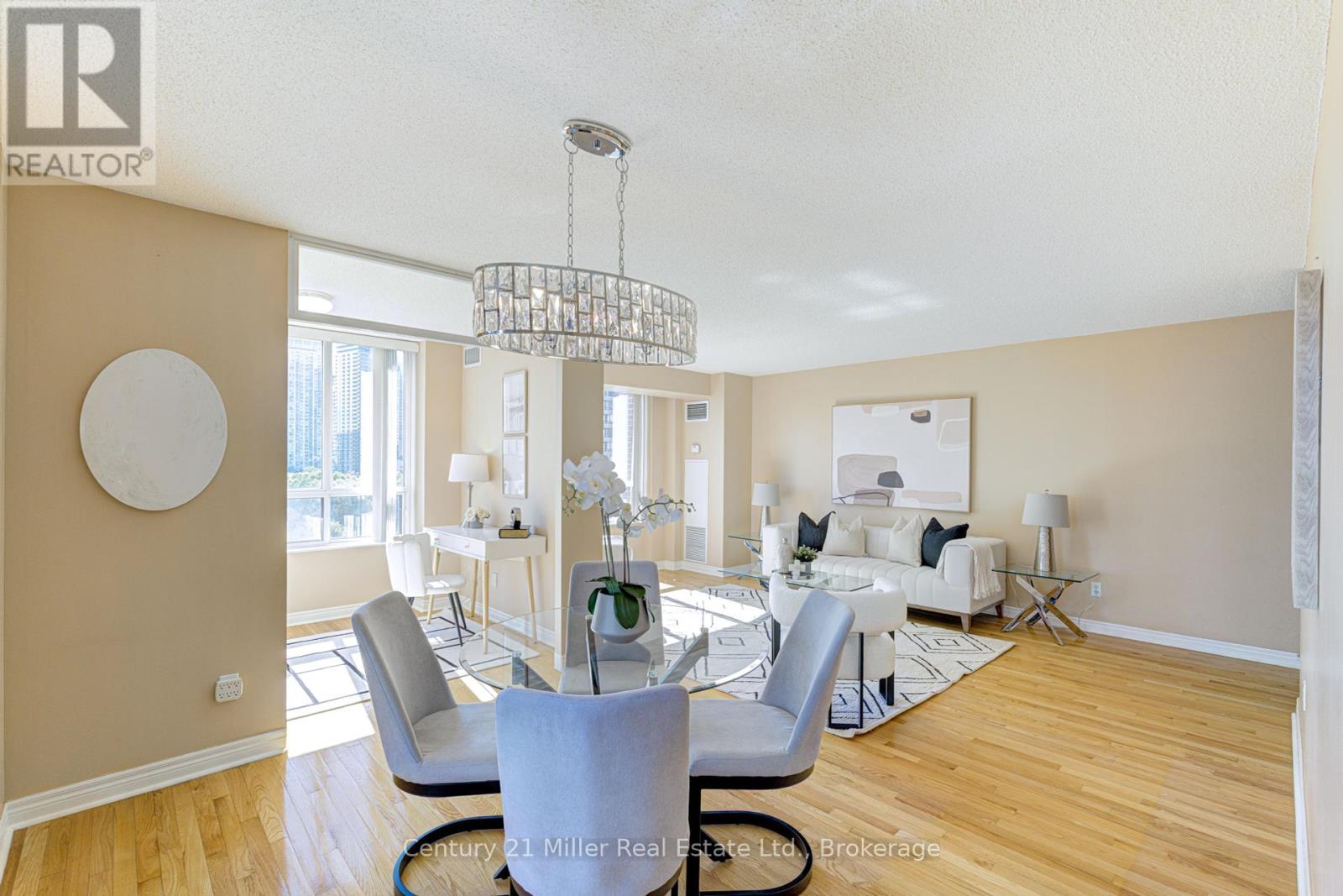 1210 - 156 Enfield Place, Mississauga, Ontario  L5B 4L8 - Photo 3 - W12379946
