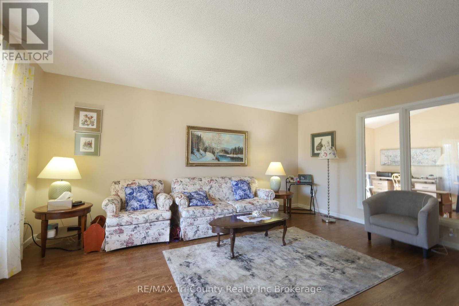 20 Edwin Crescent, Tillsonburg, Ontario  N4G 5H3 - Photo 11 - X12380029
