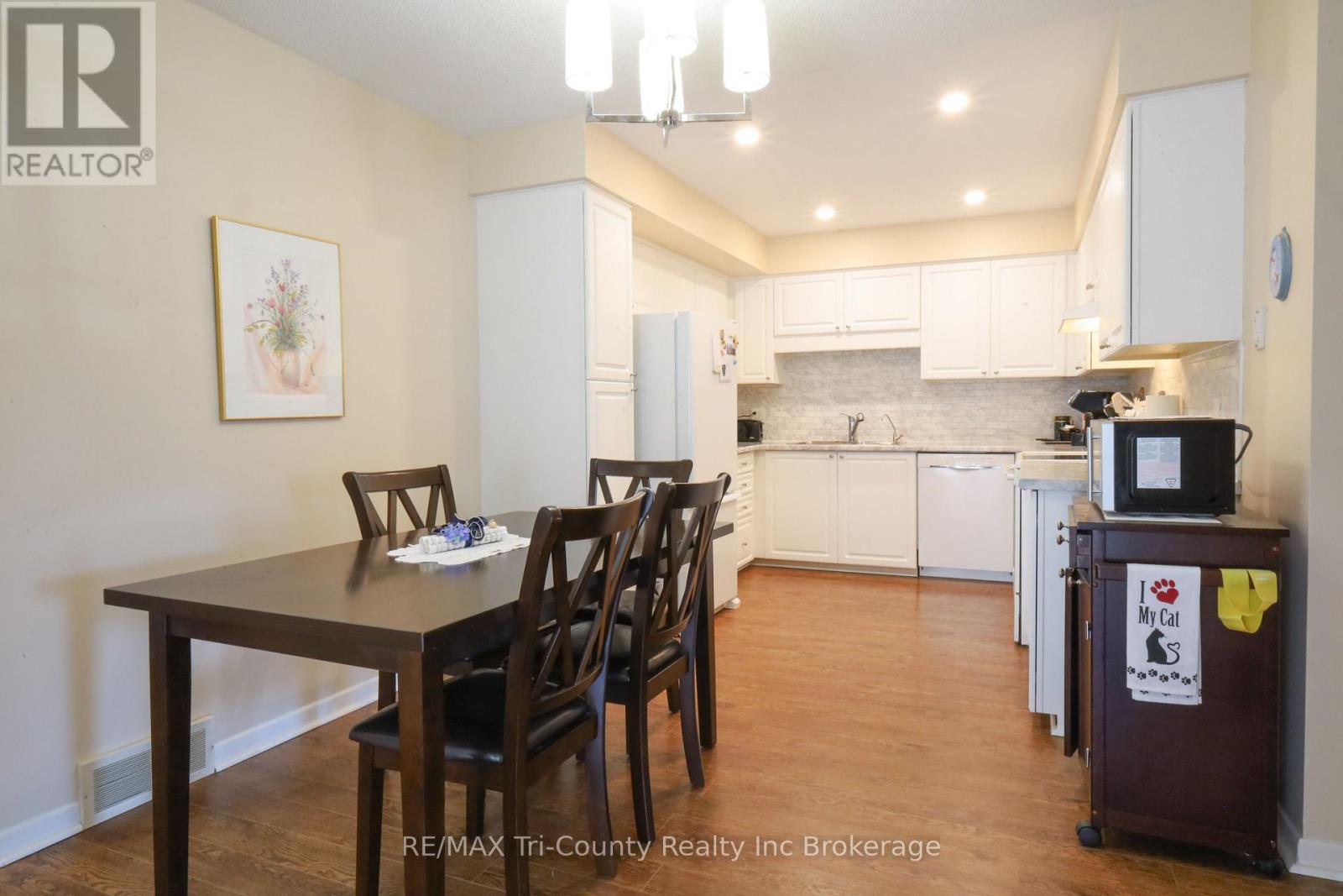 20 Edwin Crescent, Tillsonburg, Ontario  N4G 5H3 - Photo 7 - X12380029