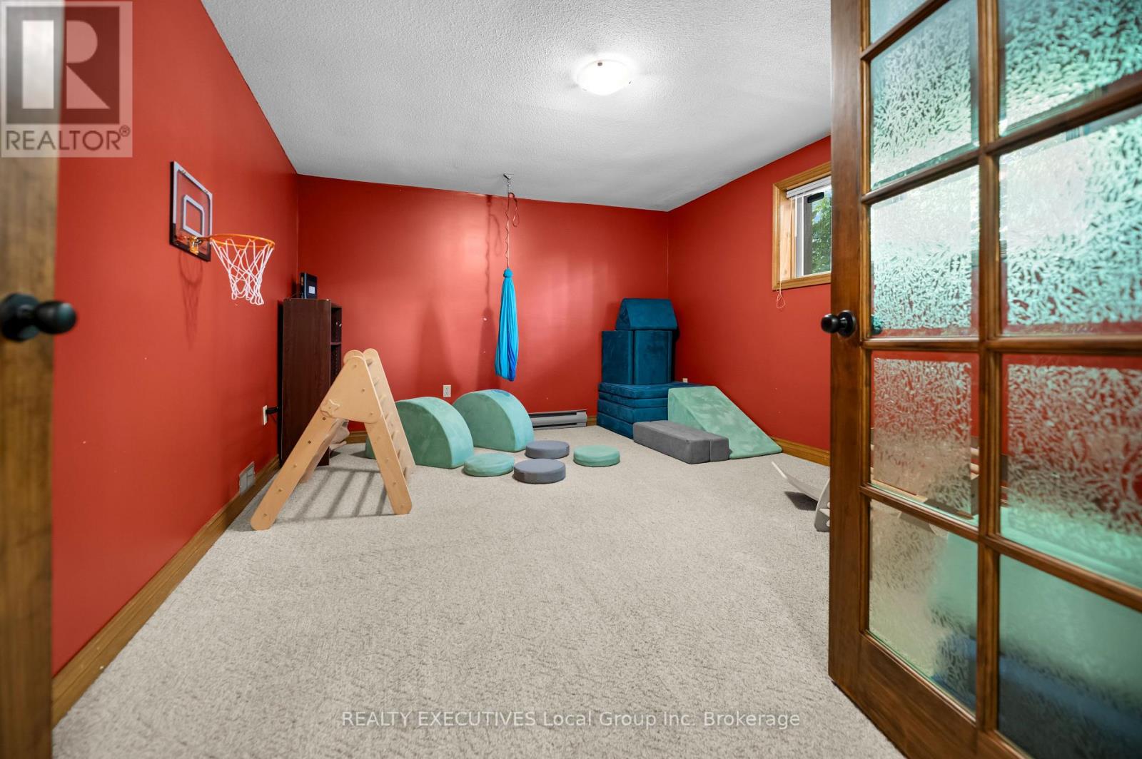 31 Robinhood Court, North Bay, Ontario  P1C 1L2 - Photo 36 - X12380002