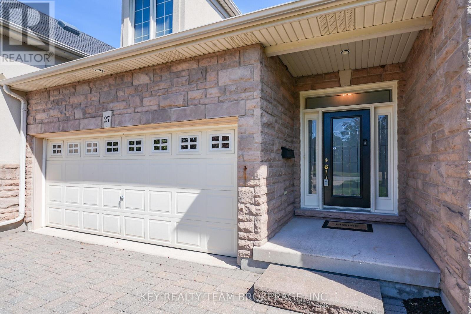 3 - 27 Scullers Way, St. Catharines, Ontario  L2N 7S9 - Photo 3 - X12380086