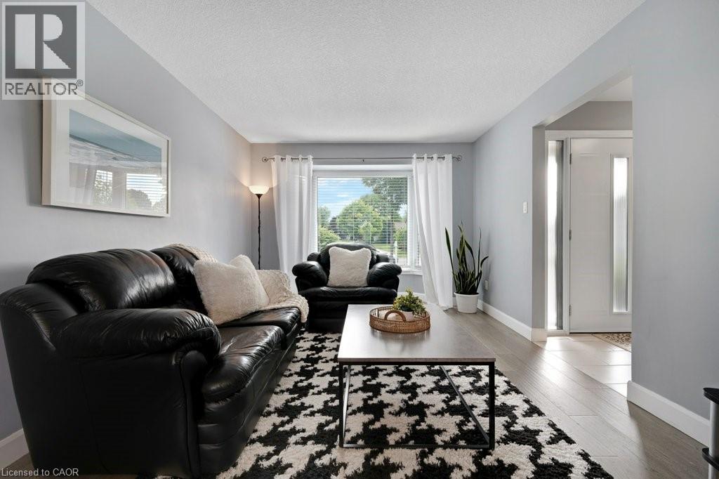 14 Pathfinder Crescent, Kitchener, Ontario  N2P 1S6 - Photo 8 - 40765894
