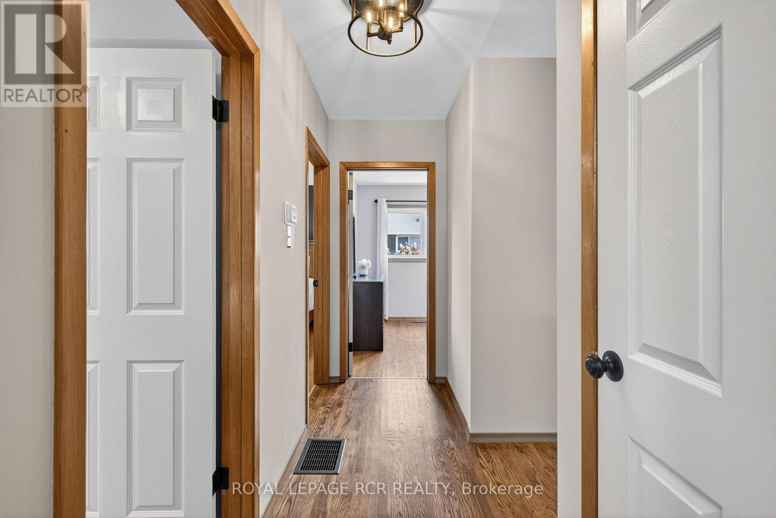 217 Zina Street, Orangeville, Ontario  L9W 1E9 - Photo 11 - W12379821