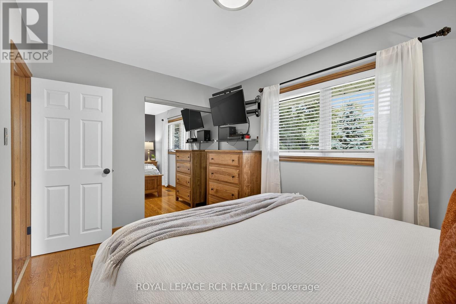 217 Zina Street, Orangeville, Ontario  L9W 1E9 - Photo 13 - W12379821