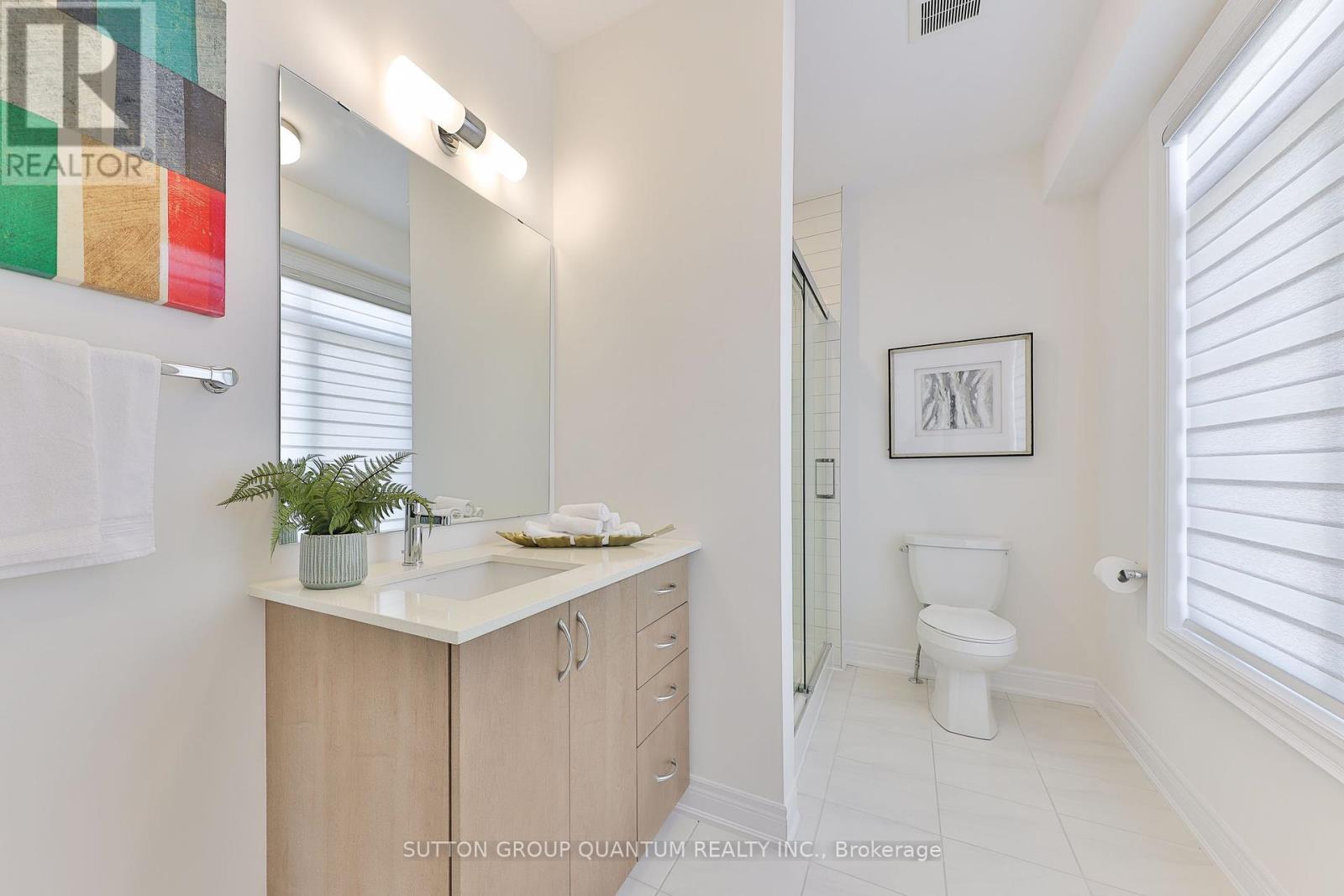 2168 Postmaster Drive, Oakville, Ontario  L6M 5T1 - Photo 8 - W12379827