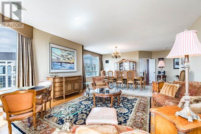 Sph2 - 1 Aberfoyle Crescent, Toronto, Ontario  M8X 2X8 - Photo 16 - W12379849