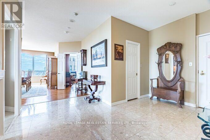 Sph2 - 1 Aberfoyle Crescent, Toronto, Ontario  M8X 2X8 - Photo 18 - W12379849