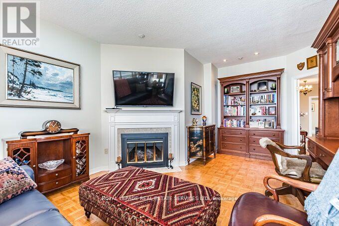 Sph2 - 1 Aberfoyle Crescent, Toronto, Ontario  M8X 2X8 - Photo 20 - W12379849
