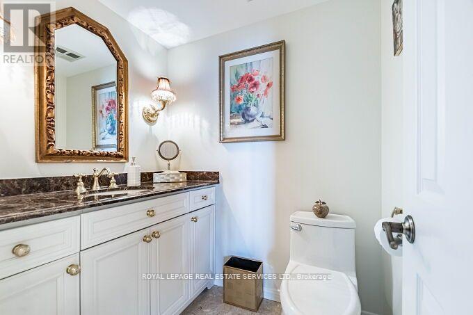 Sph2 - 1 Aberfoyle Crescent, Toronto, Ontario  M8X 2X8 - Photo 28 - W12379849