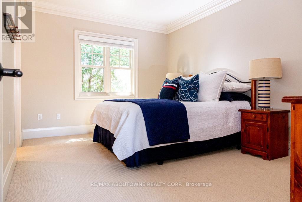 44 Head Street, Oakville, Ontario  L6K 1L5 - Photo 26 - W12379865