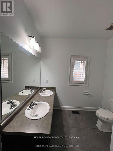 8 Arda Crescent, Brampton, Ontario  L6P 4G2 - Photo 23 - W12379872